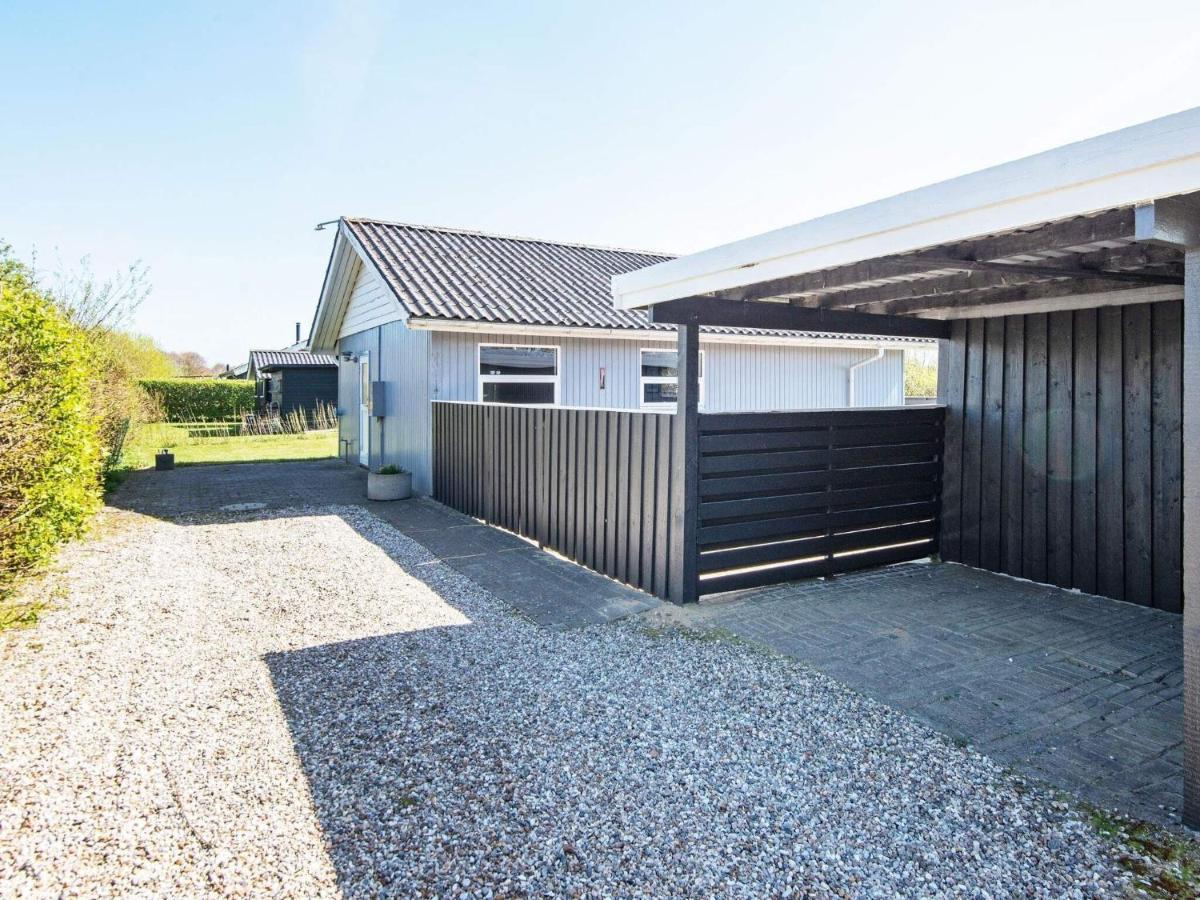 4 Person Holiday Home In Hemmet Kültér fotó