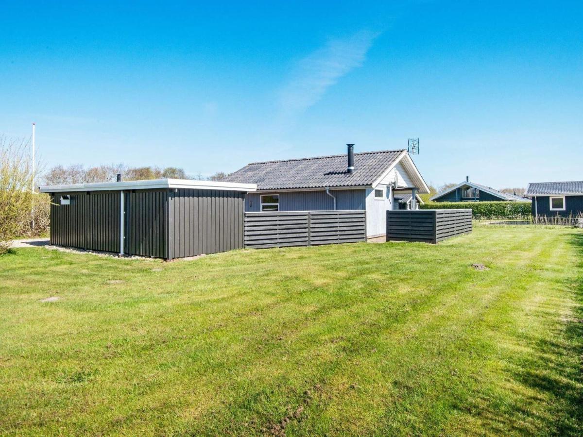 4 Person Holiday Home In Hemmet Kültér fotó
