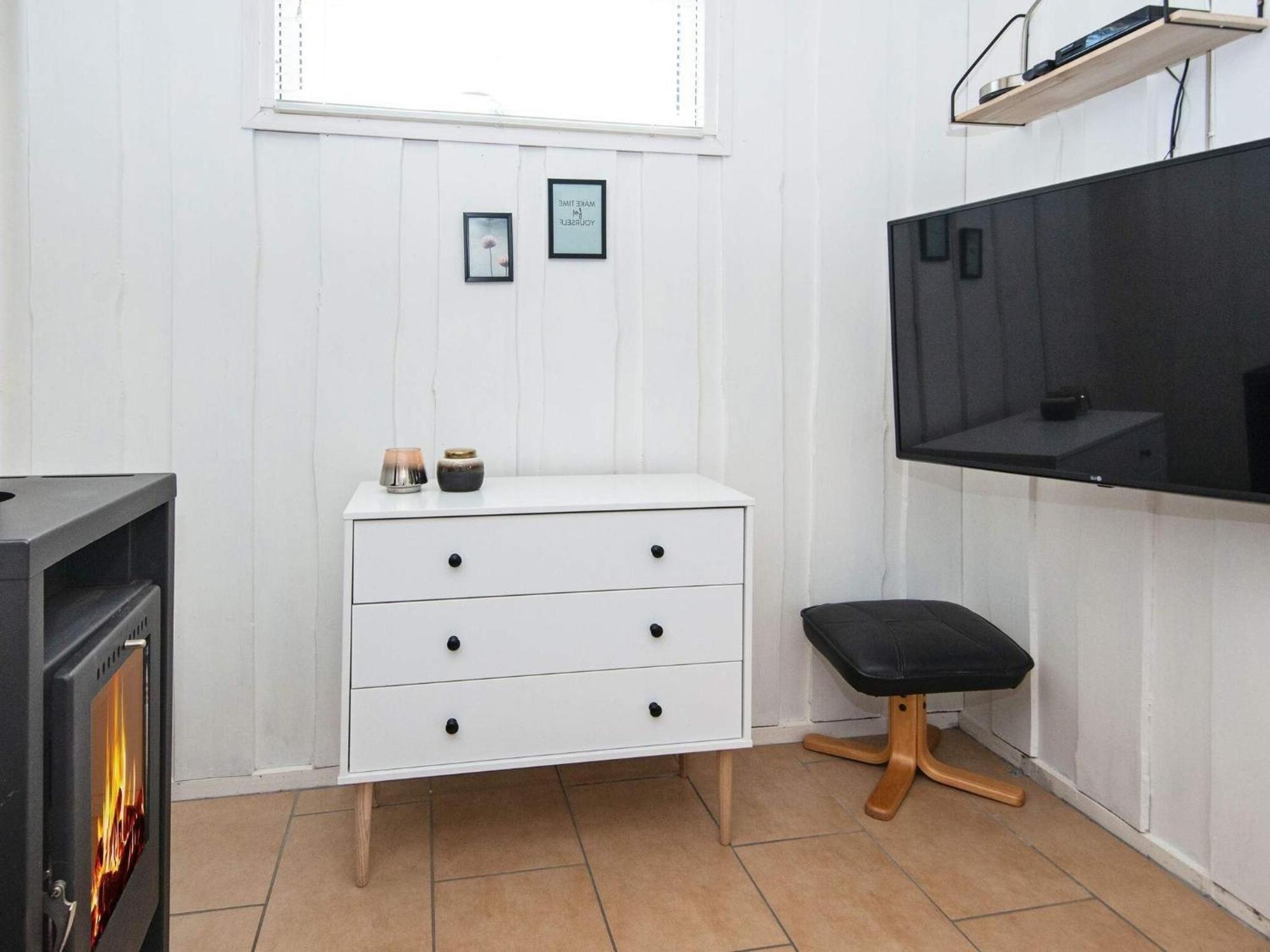 4 Person Holiday Home In Hemmet Kültér fotó